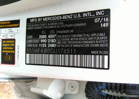 2016 Mercedes-Benz C 300 Luxury/Sport z USA, uszkodzony, nr VIN 55SWF4JB0GU176511